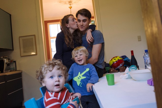 DaronsDaronnes.com_FamilyMatters_BH_003